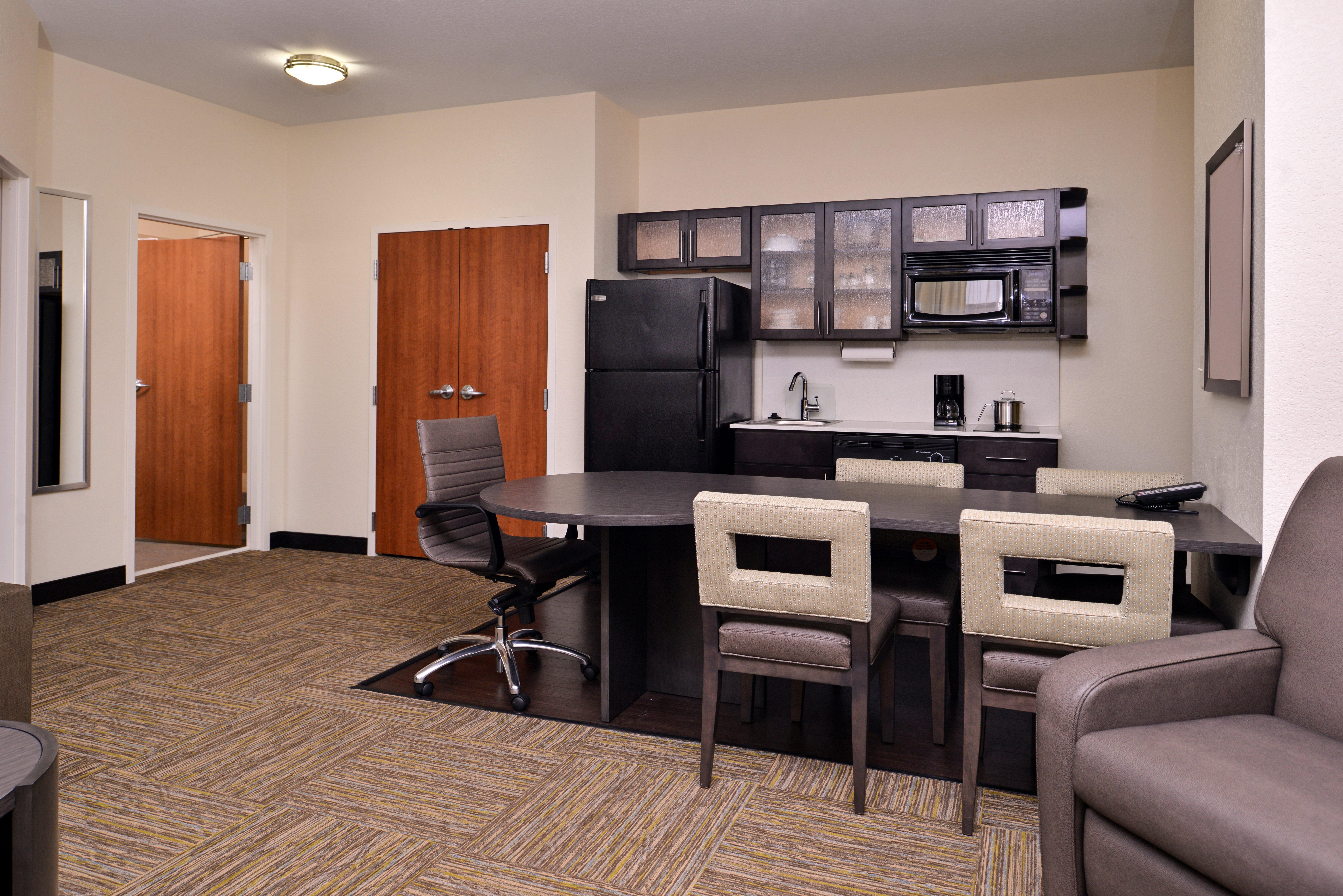 Candlewood Suites Terre Haute By Ihg Exteriér fotografie